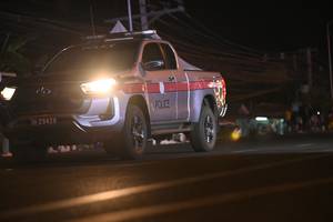 BIB: 29428
                            <button type="button" onclick="openModal(22976671)" class="btn btn-primary btn-sm float-right btn-popup" data-toggle="modal" data-target=".modal-high-quality">
                        <i class="fas fa-shopping-cart"></i> Add to Cart
                    </button>
                                            <button type="button" onclick="isThisMe(22976671, true)" class="btn btn-success btn-sm float-right btn-popup btn-isme hidden" data-toggle="tooltip" data-placement="bottom" title="นี่คือรูปของคุณใช่ไหม คลิกที่นี่เพื่อเอาเข้าอัลบั้ม">
                        <i class="fas fa-plus"></i> Add to album
                    </button>
                    <button type="button" onclick="isThisMe(22976671, false)" class="btn btn-warning btn-sm float-right btn-popup btn-isnotme hidden">
                        <i class="fas fa-ban"></i> Remove from album
                    </button>